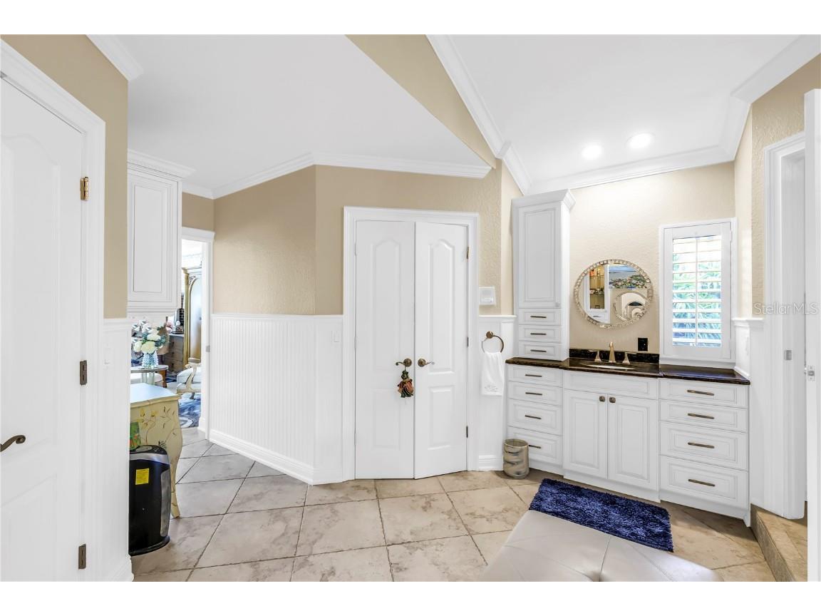 6191 51st Street S Saint Petersburg FL 33715 TB8434212 image51