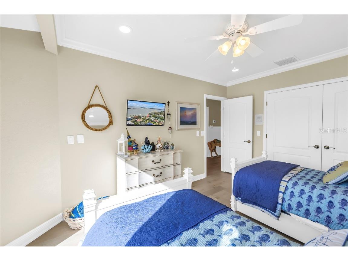 6191 51st Street S Saint Petersburg FL 33715 TB8434212 image67