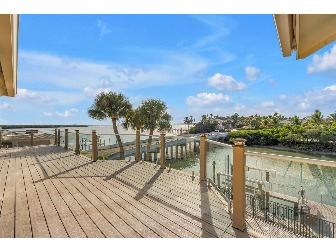 6191 51st Street S Saint Petersburg FL 33715 TB8434212 image74