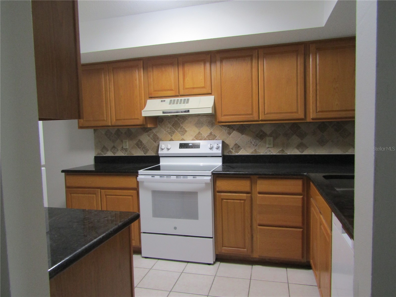 6191 Timberlake Drive #A-6 Sarasota FL 34243 A4690863 image2