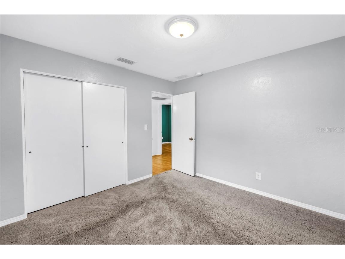 6195 28th Avenue N Saint Petersburg FL 33710 TB8395970 image14