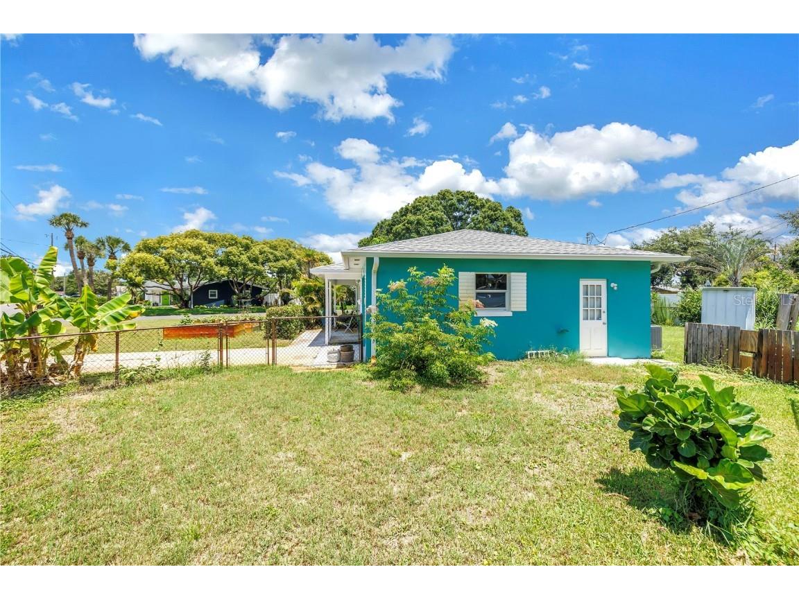 6195 28th Avenue N Saint Petersburg FL 33710 TB8395970 image22