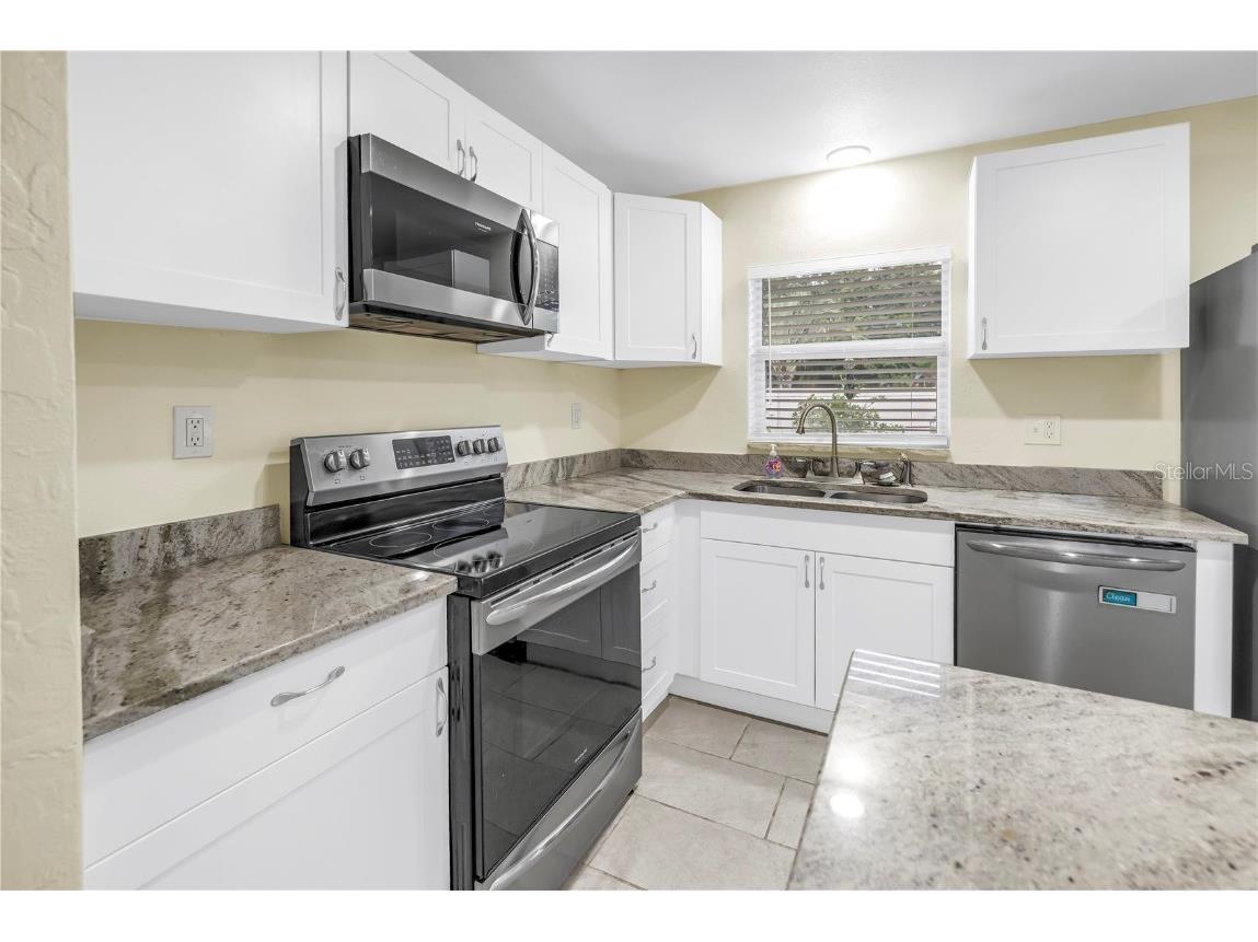 6195 28th Avenue N Saint Petersburg FL 33710 TB8395970 image6