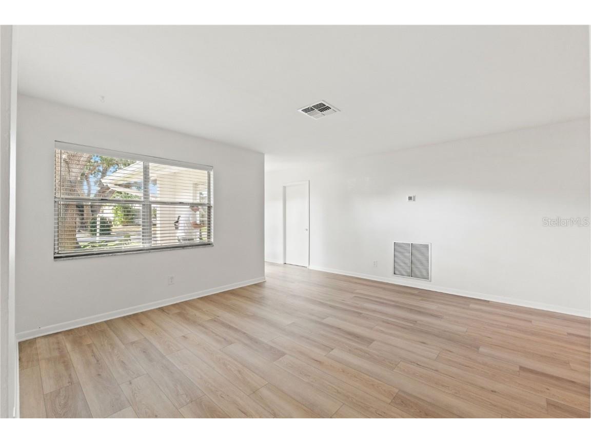 6195 34th Avenue N Saint Petersburg FL 33710 TB8443512 image18