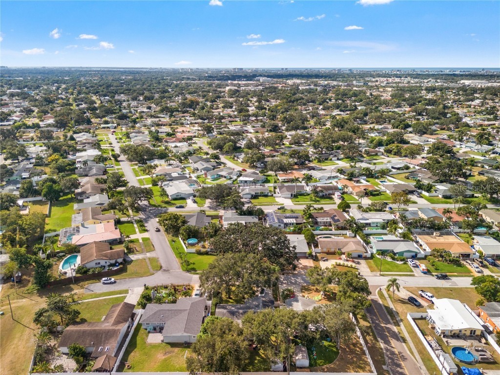 6195 34th Avenue N Saint Petersburg FL 33710 TB8443512 image39