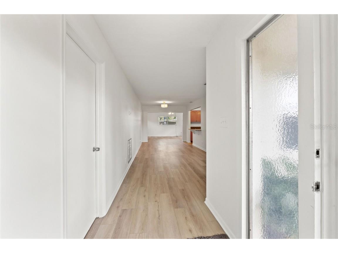 6195 34th Avenue N Saint Petersburg FL 33710 TB8443512 image5