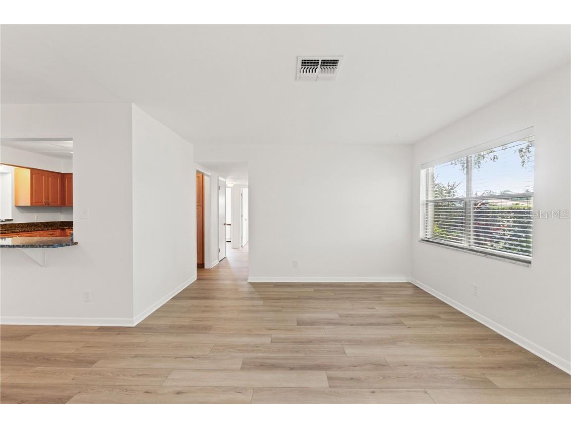 6195 34th Avenue N Saint Petersburg FL 33710 TB8443512 image7