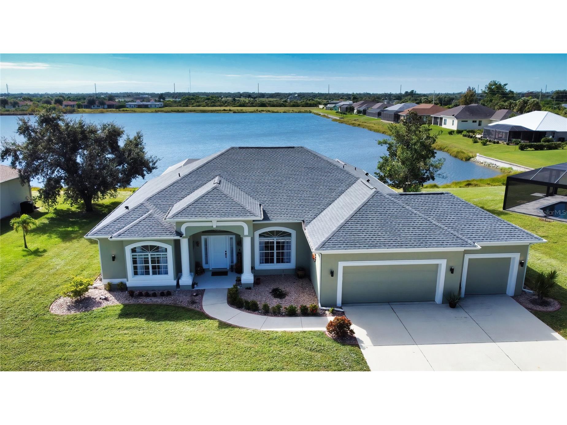 6195 Kevitt Boulevard Port Charlotte FL 33981 - LAKE MARLIN D6146761 image1