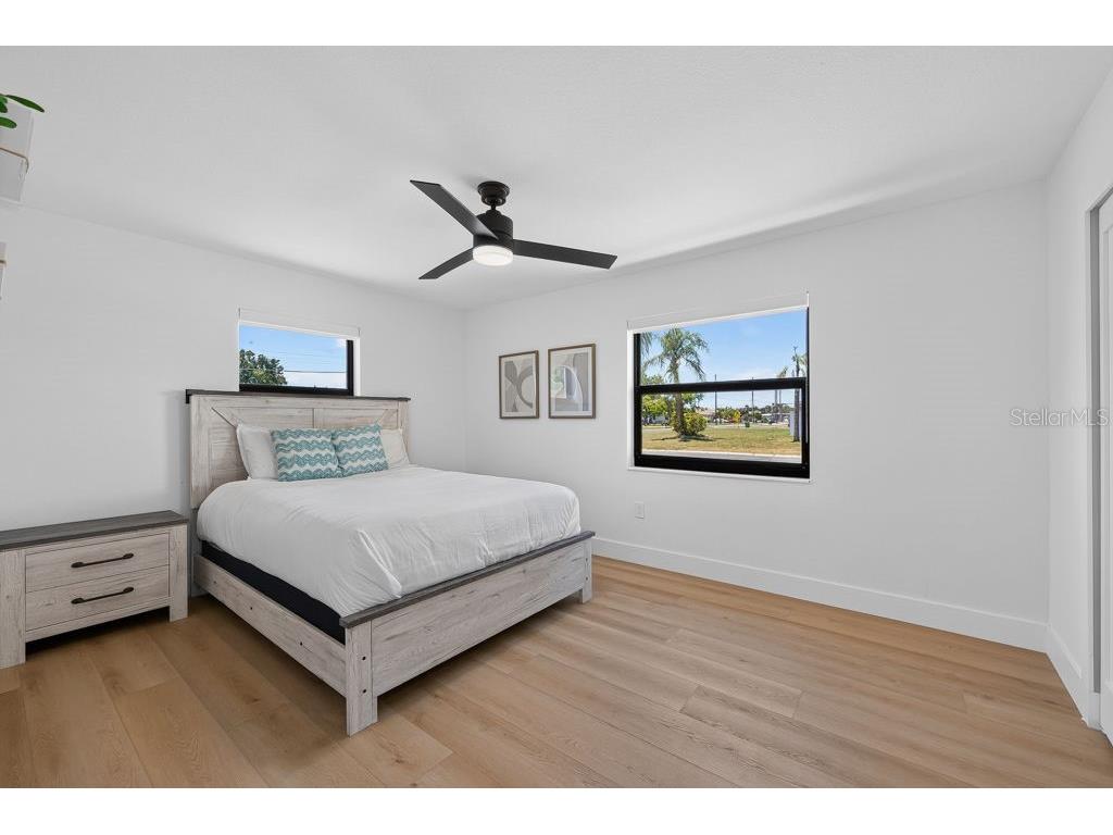 6196 44th Avenue N Saint Petersburg FL 33709 TB8523320 image26