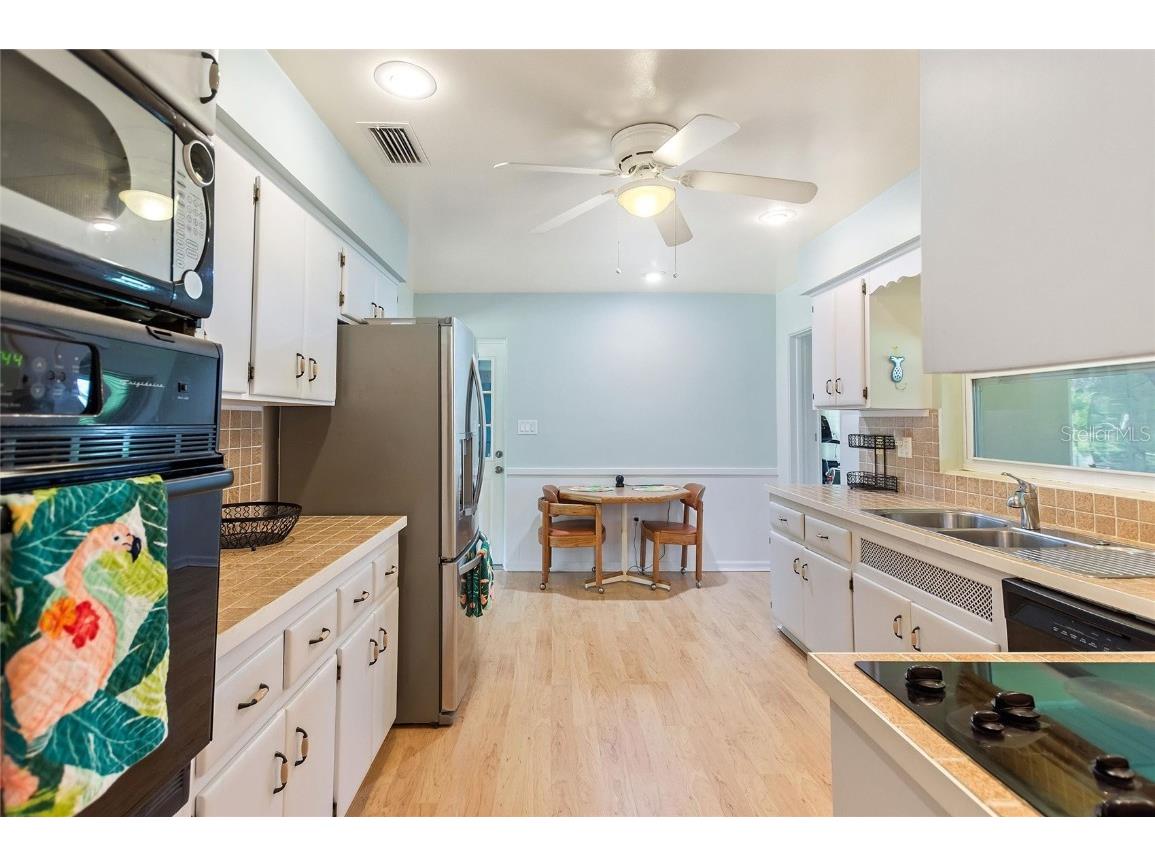 6196 Lantana Drive N Indian Lake Estates FL 33855 - LAKE WALK IN WATER TB8423502 image12