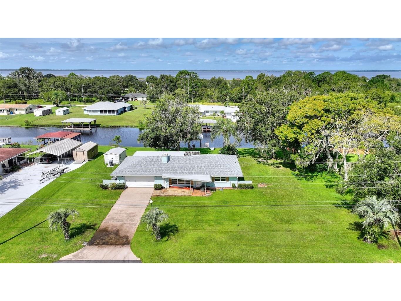 6196 Lantana Drive N Indian Lake Estates FL 33855 - LAKE WALK IN WATER TB8423502 image38