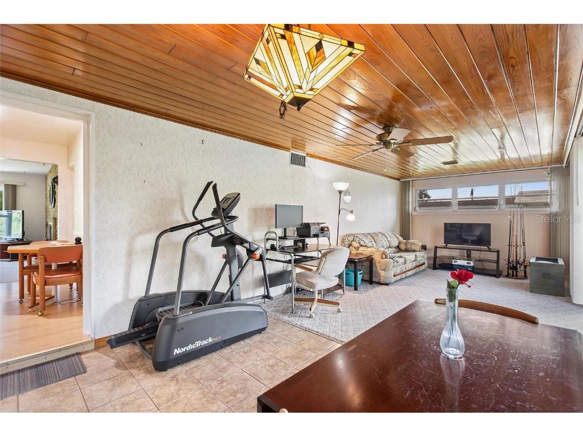 6196 Lantana Drive N Indian Lake Estates FL 33855 - LAKE WALK IN WATER TB8423502 image6