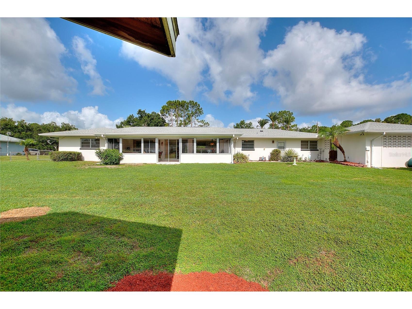 6197 Amaryllis Drive Indian Lake Estates FL 33855 - LAKE WALK IN WATER P4939269 image51