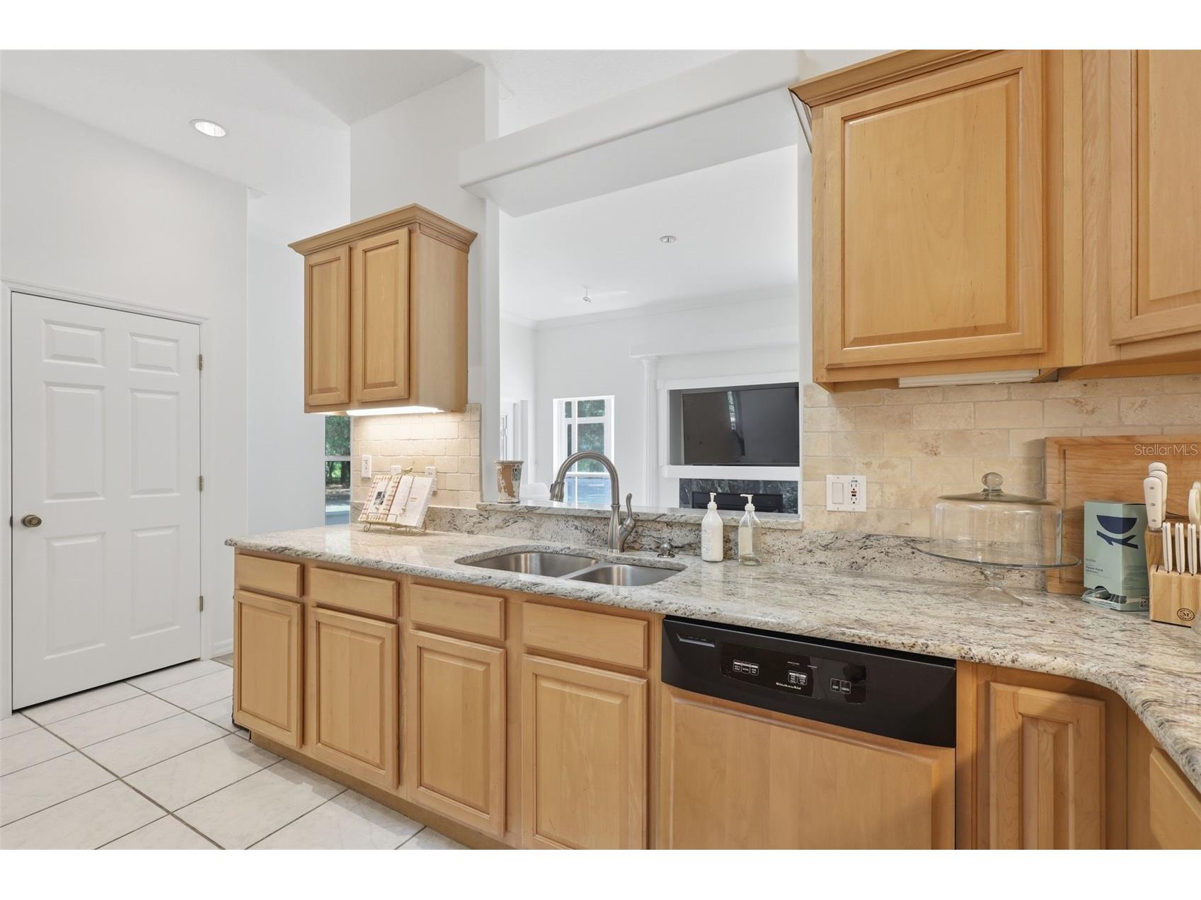 6197 Lake Winona Road De Leon Springs FL 32130 - LAKE CLIFTON V4950375 image18
