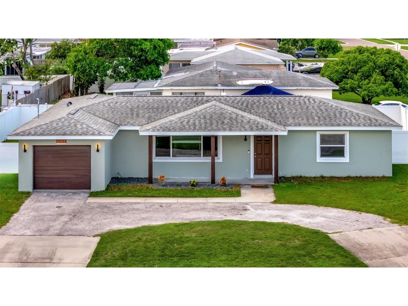 6198 46th Avenue N Kenneth City FL 33709 U8250609 image1