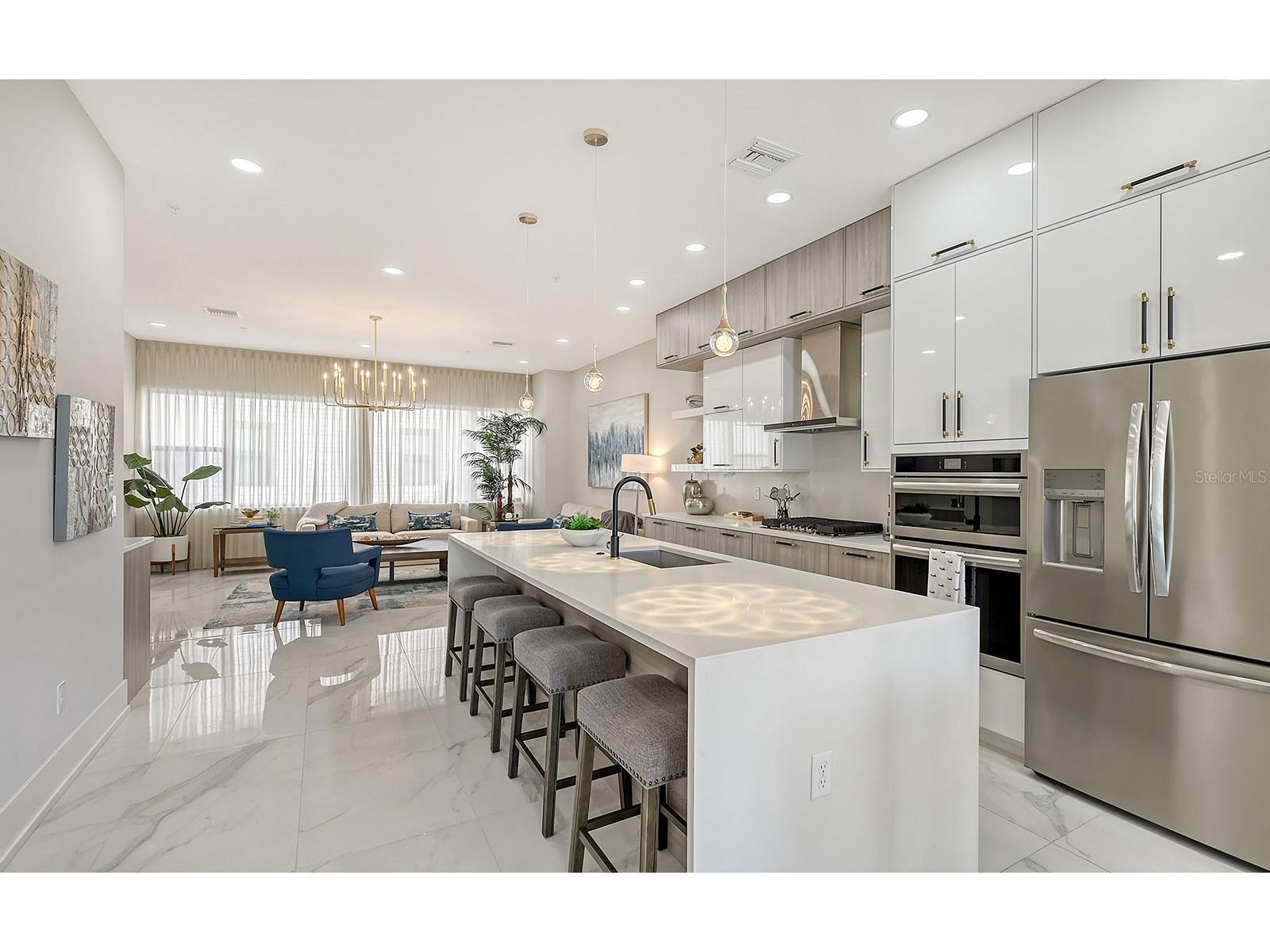 62 Audubon Place Sarasota FL 34237 A4690666 image11