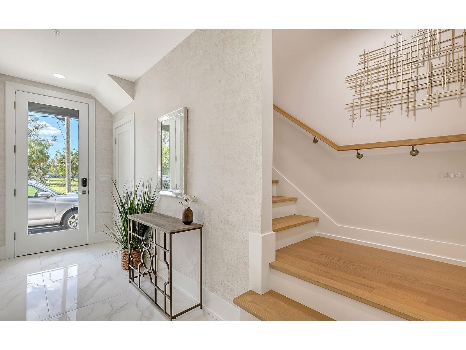 62 Audubon Place Sarasota FL 34237 A4690666 image3