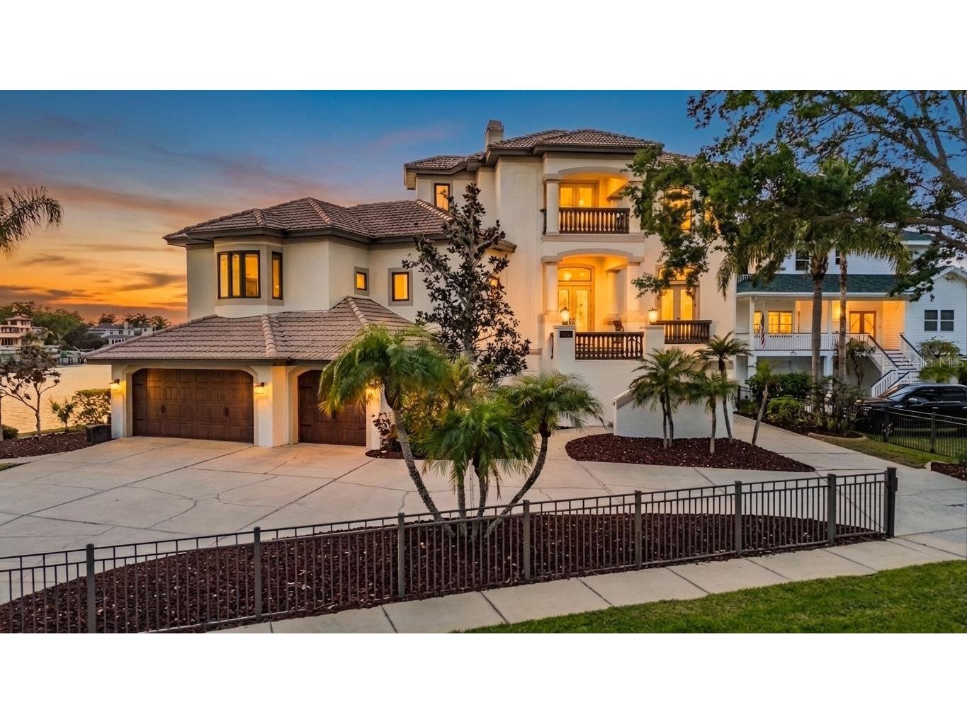 62 Central Court Tarpon Springs FL 34689 TB8492916 image1