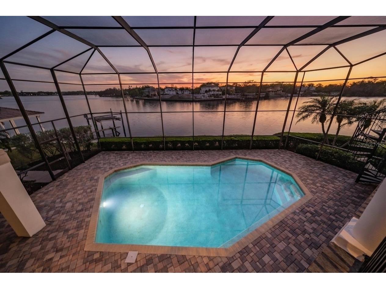 62 Central Court Tarpon Springs FL 34689 TB8492916 image2