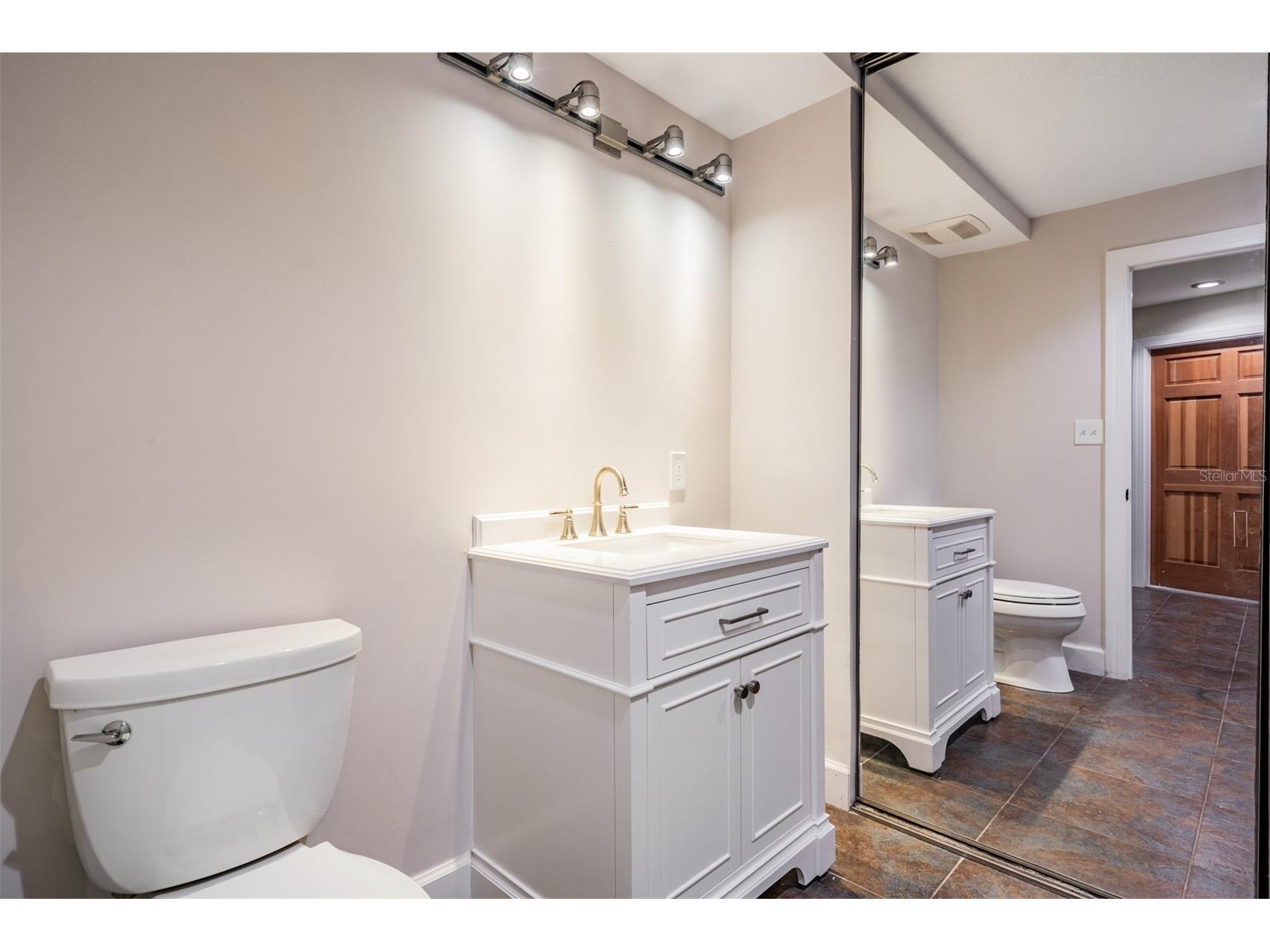 62 Central Court Tarpon Springs FL 34689 TB8492916 image57