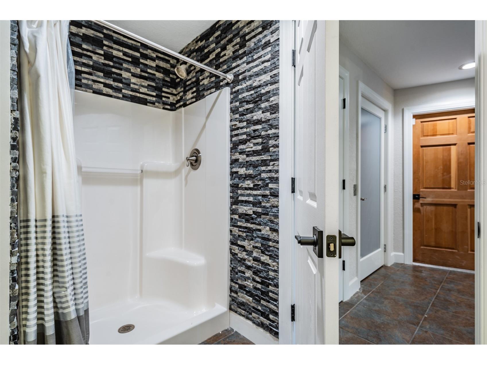 62 Central Court Tarpon Springs FL 34689 TB8492916 image58