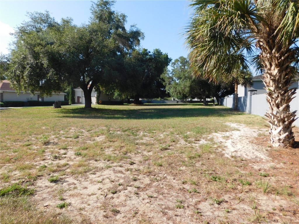 62 Harbour Drive Winter Haven FL 33884 P4930742 image1