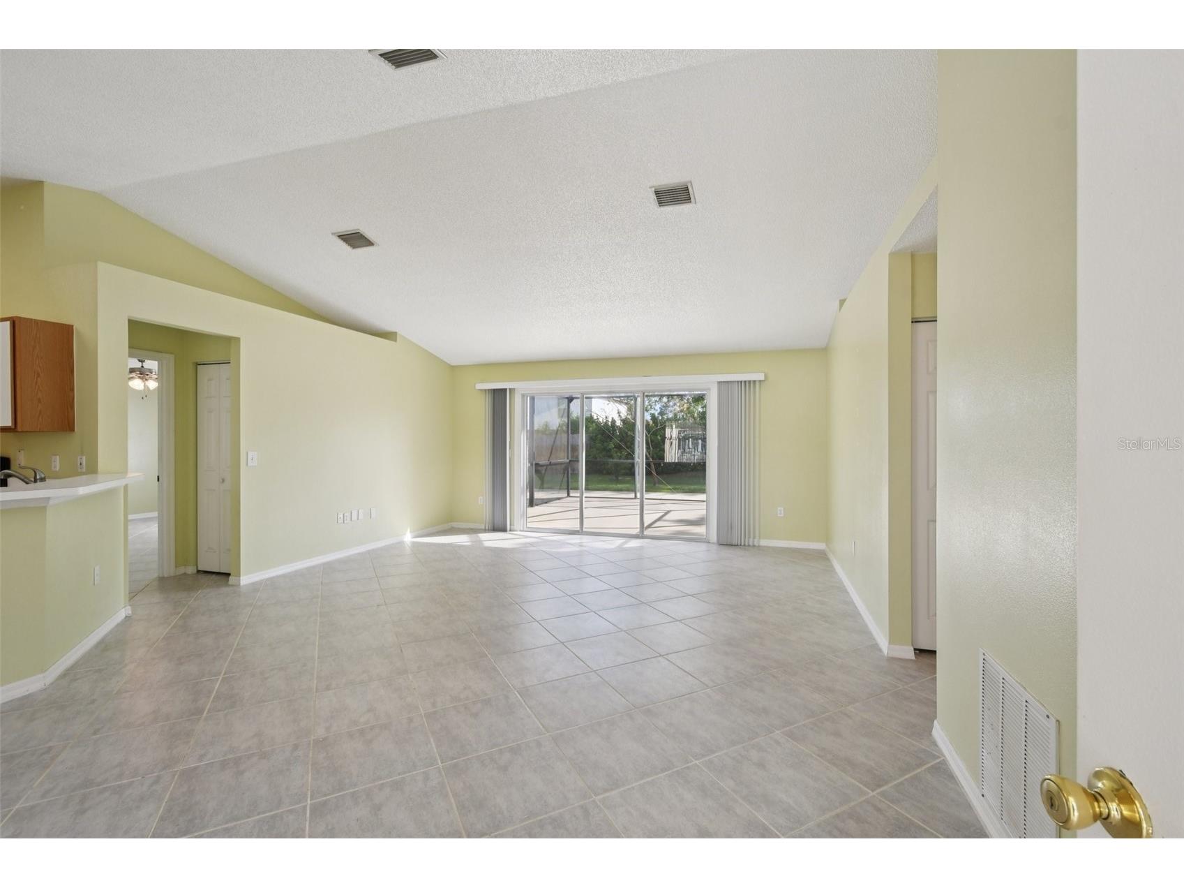 62 Kankakee Trail Palm Coast FL 32164 O6395176 image5