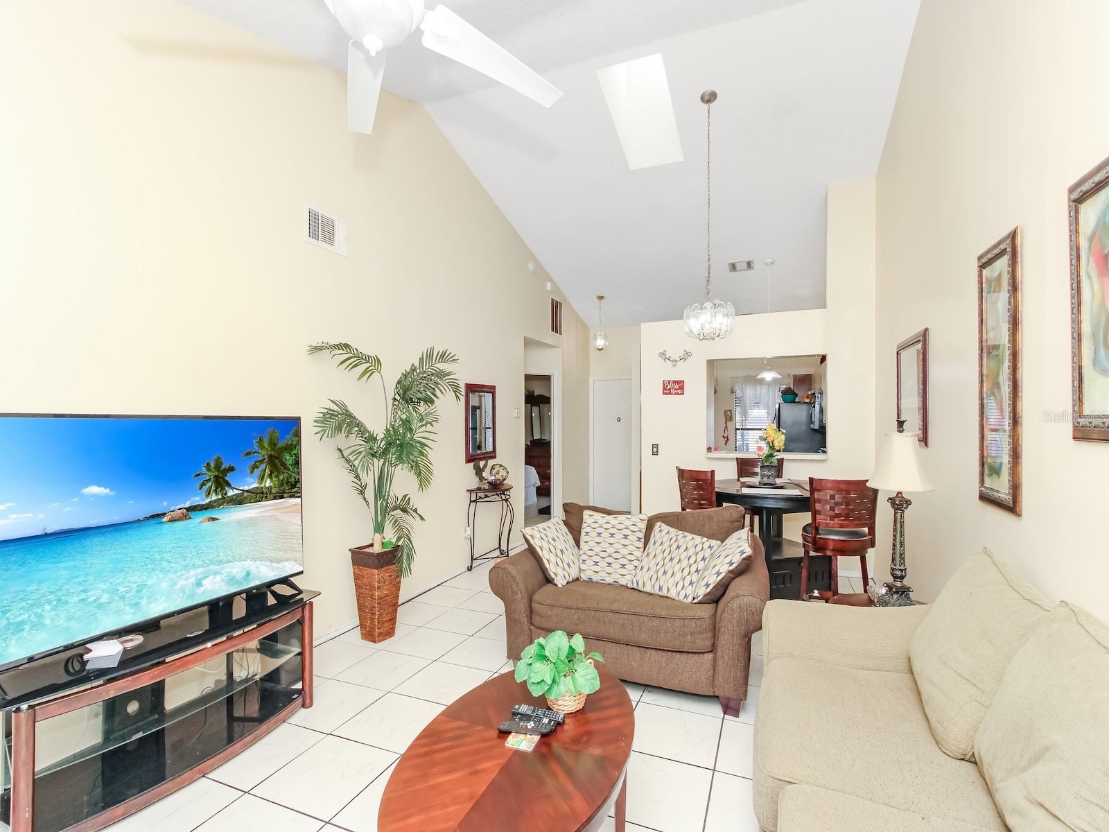 62 Lakepointe Circle Kissimmee FL 34743 O6386858 image8