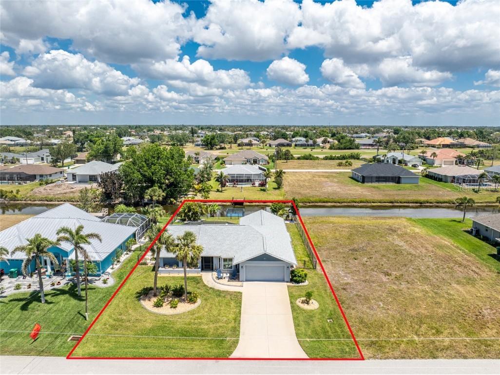 62 Mariner Lane Rotonda West FL 33947 D6141940 image1
