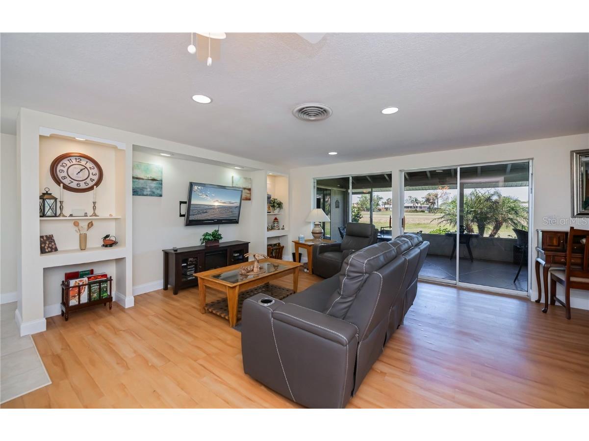 62 Oakland Hills Place Rotonda West FL 33947 D6141512 image10