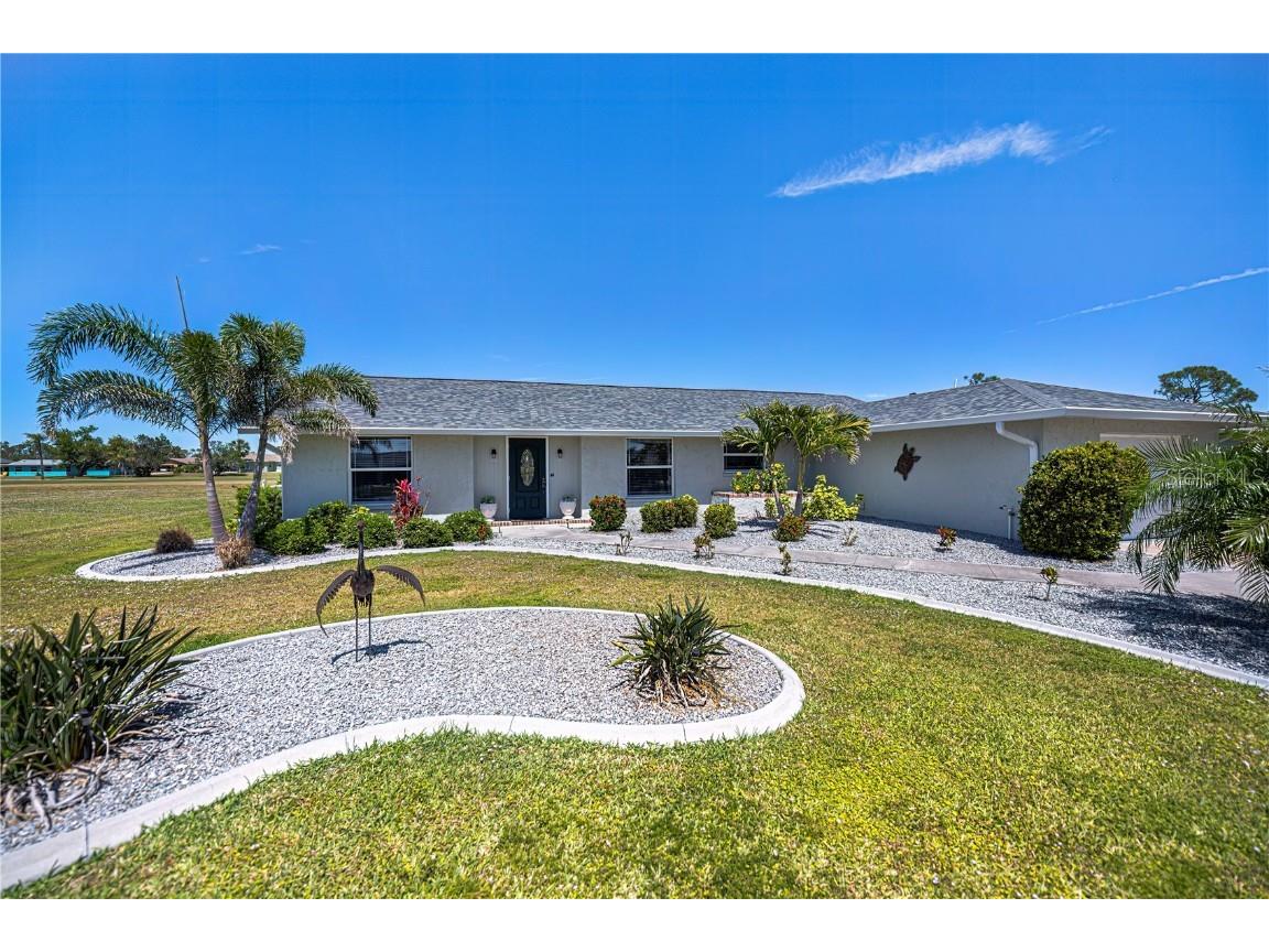 62 Oakland Hills Place Rotonda West FL 33947 D6141512 image2