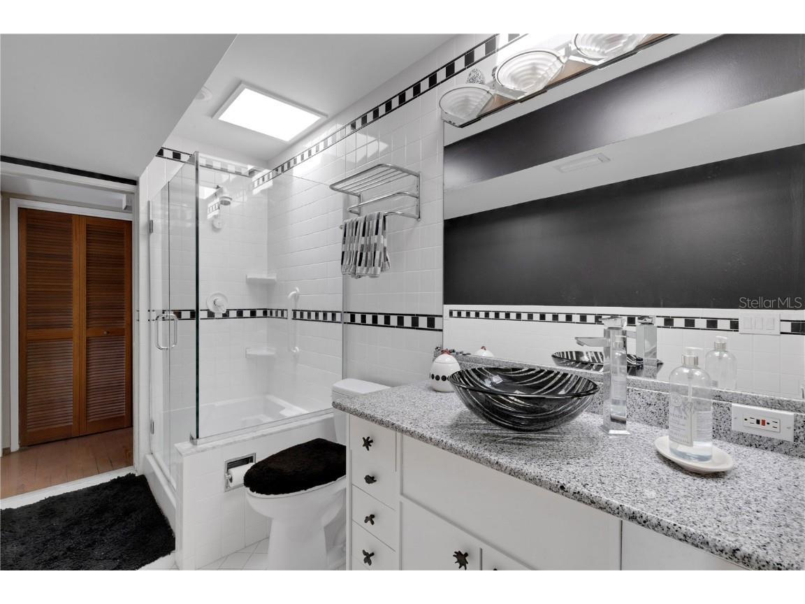 62 Sandy Hook Road S Sarasota FL 34242 A4667491 image23