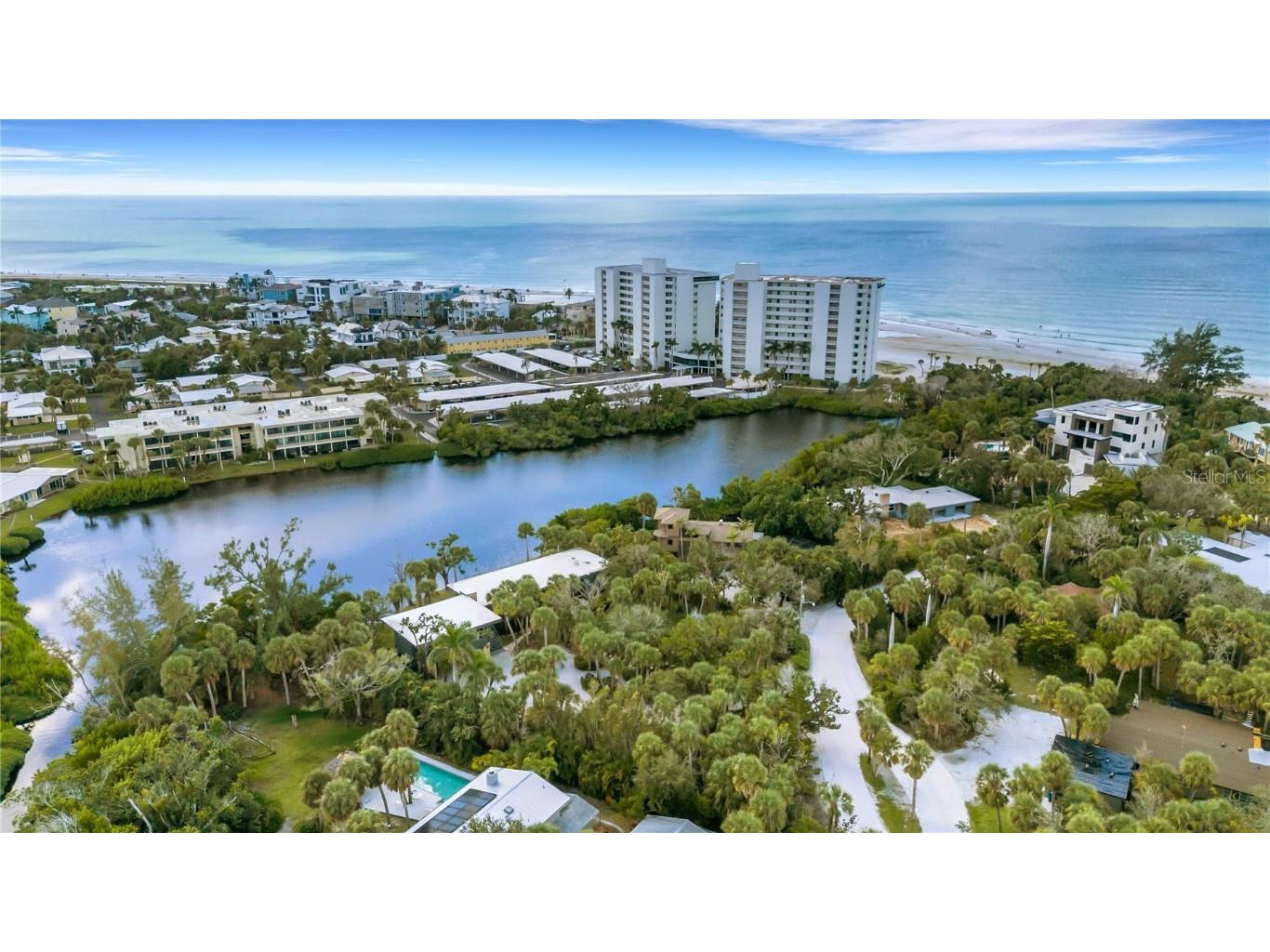 62 Sandy Hook Road S Sarasota FL 34242 A4672139 image13