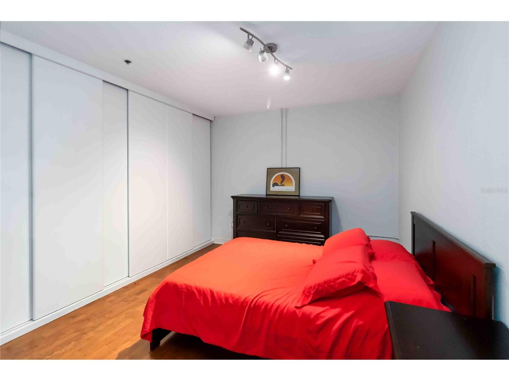 62 W Colonial Drive #301 Orlando FL 32801 O6372667 image17