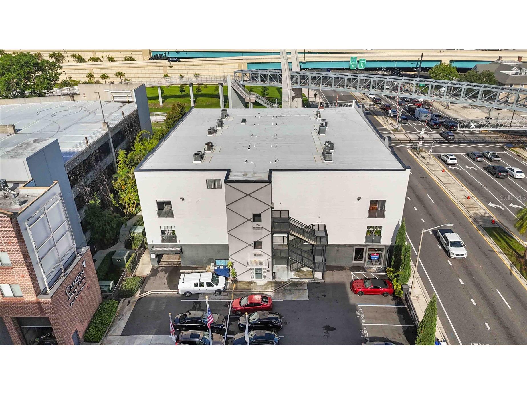 62 W Colonial Drive #301 Orlando FL 32801 O6372667 image37