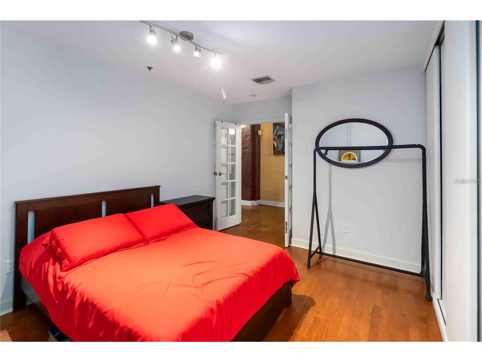 62 W Colonial Drive #301 Orlando FL 32801 O6373525 image17