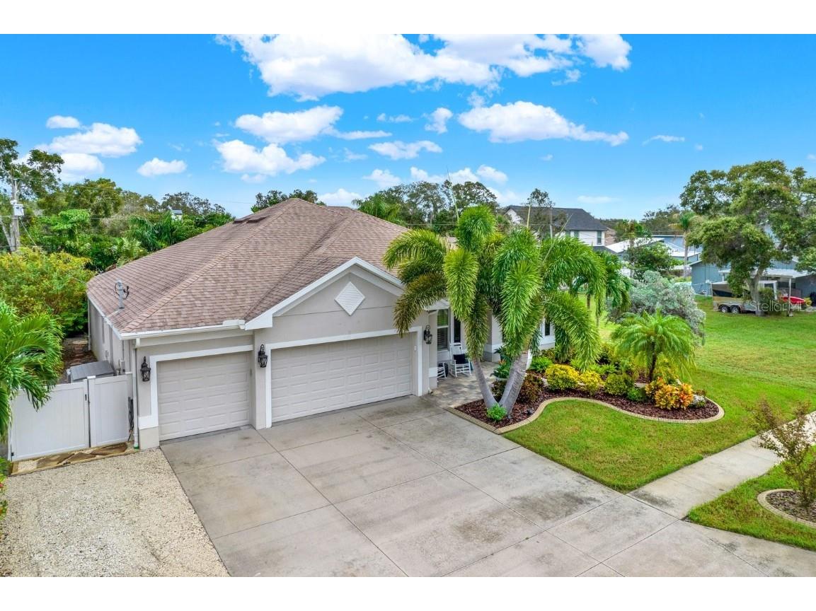 620 Baynard Drive Tarpon Springs FL 34689 TB8310843 image1