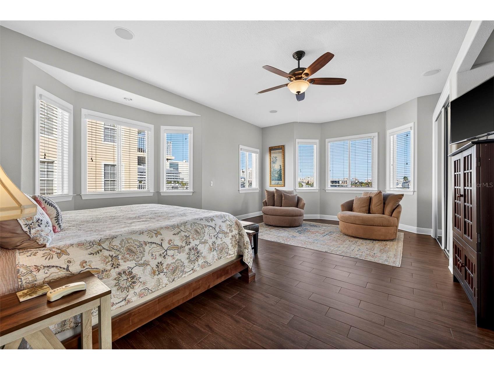 620 Bayway Boulevard Clearwater Beach FL 33767 - INTRACOASTAL WATERWAY TB8473038 image12