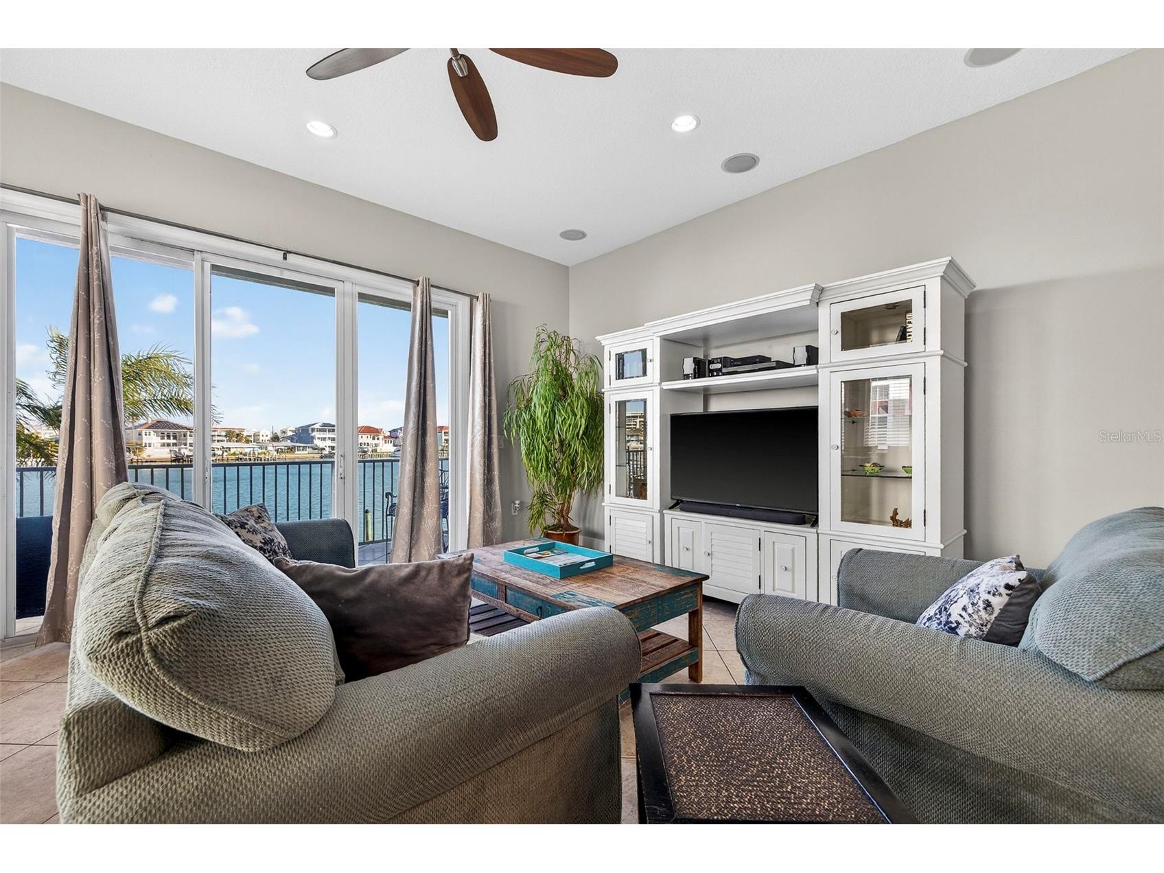 620 Bayway Boulevard Clearwater Beach FL 33767 - INTRACOASTAL WATERWAY TB8473038 image3