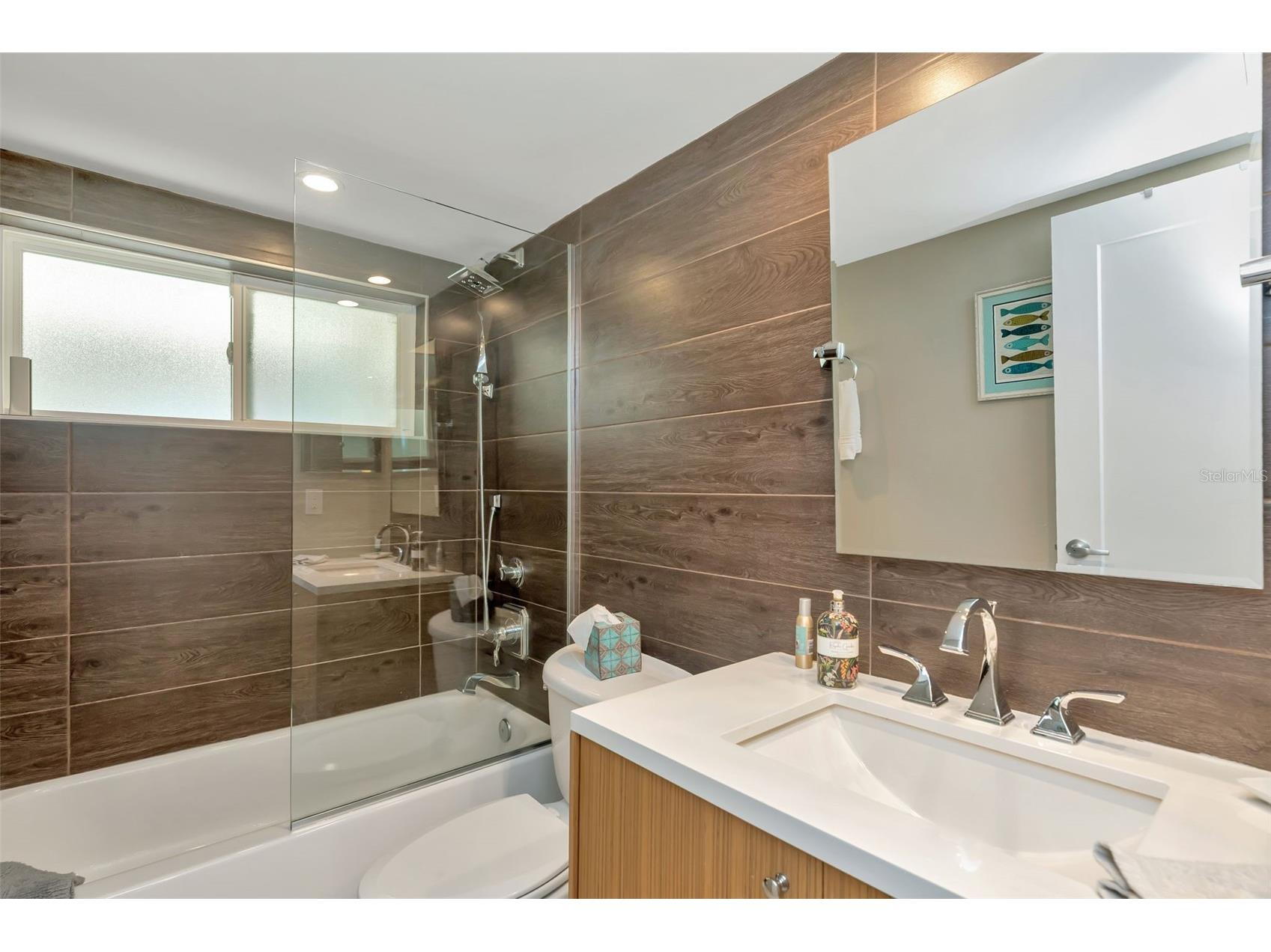 620 Edgewater Drive #102 Dunedin FL 34698 TB8492715 image20