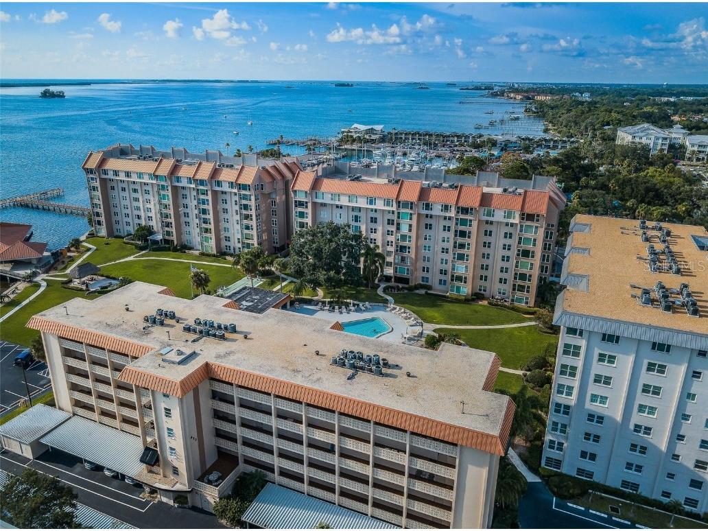 620 Edgewater Drive #105 Dunedin FL 34698 U8212272 image1