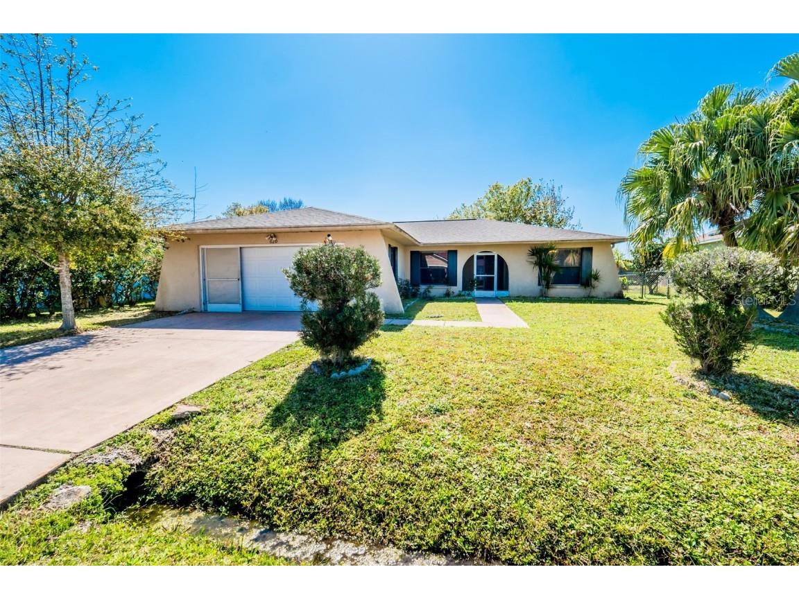 620 Heraldo Court Kissimmee FL 34758 S5098764 image1