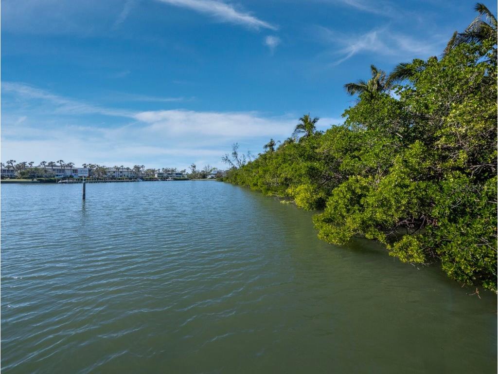 620 Jackson Way Longboat Key FL 34228 - SARASOTA BAY/BISHOPS BAYOU A4640068 image9