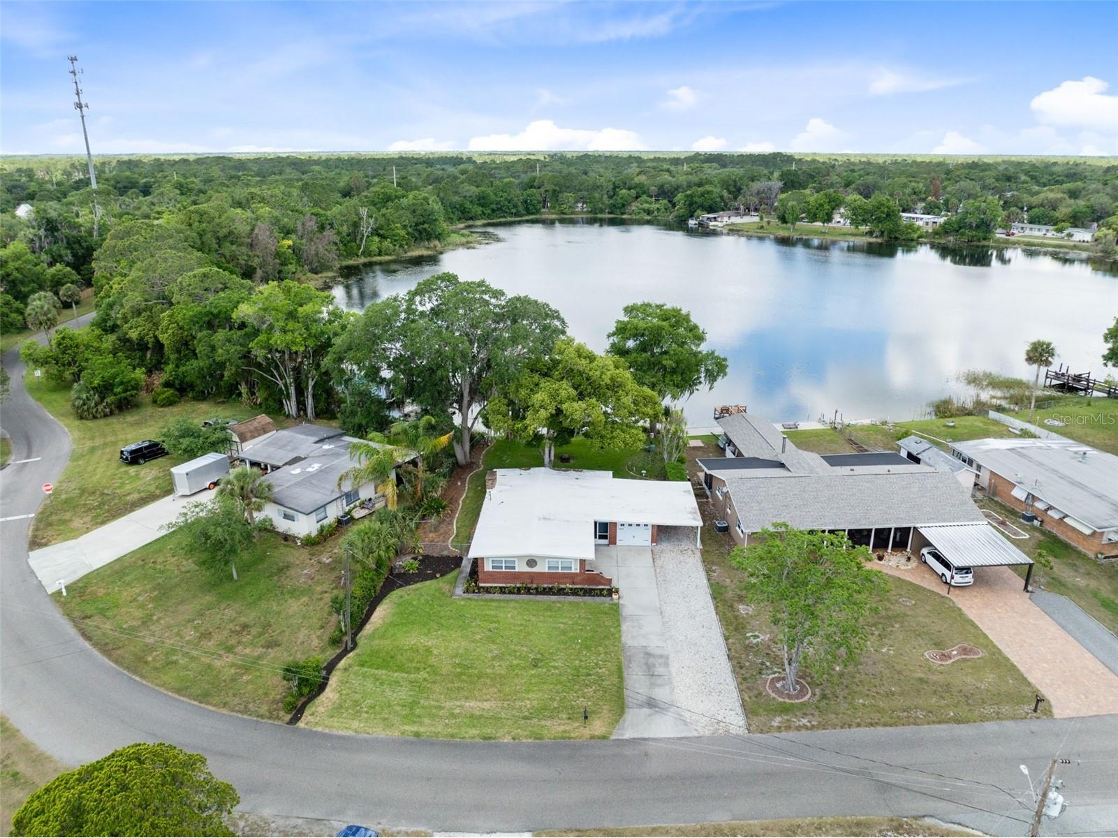 620 Lake Drive Oviedo FL 32766 - LAKE CATHERINE O6401724 image1
