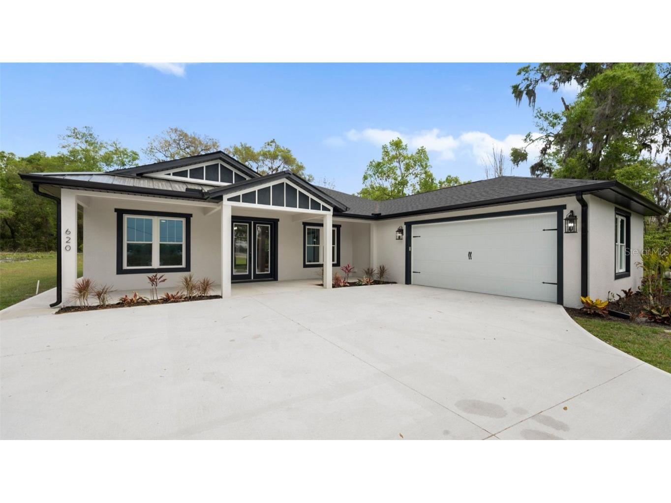 620 Lake Winnemissett Drive Deland FL 32724 V4929168 image1