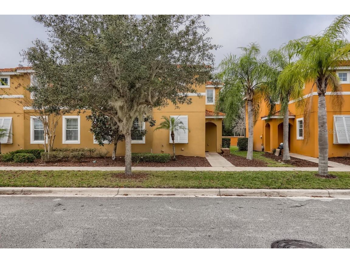 620 Las Fuentes Drive Kissimmee FL 34746 O6102638 image1