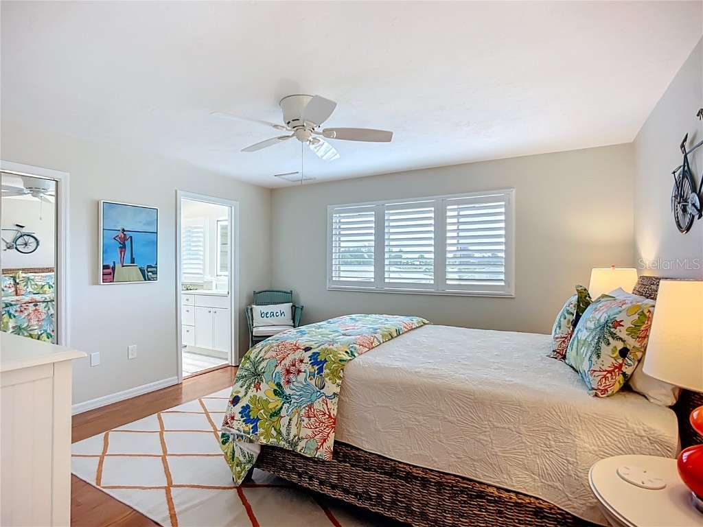 620 North Point Drive Holmes Beach FL 34217 - BIMINI BAY ANNA MARIA SOUND A4670040 image41