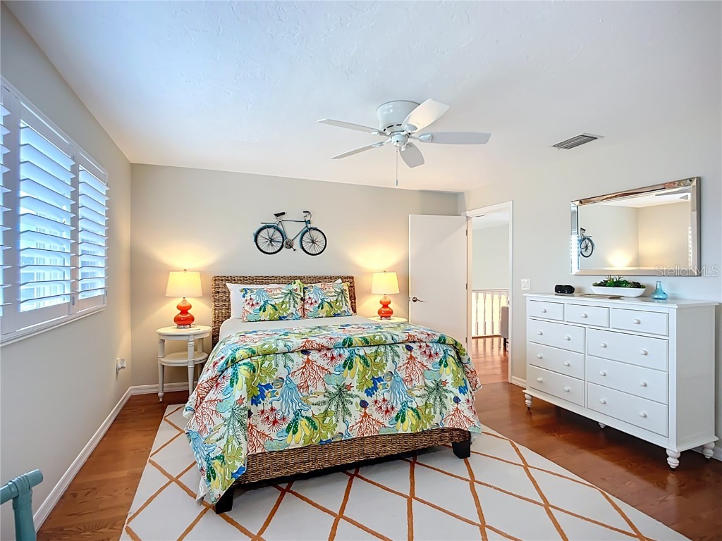 620 North Point Drive Holmes Beach FL 34217 - BIMINI BAY ANNA MARIA SOUND A4670040 image42