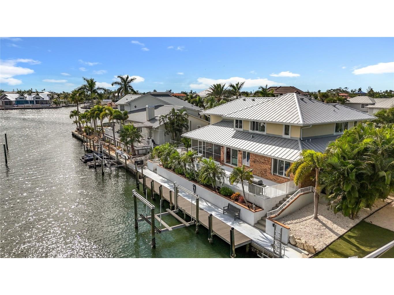620 North Point Drive Holmes Beach FL 34217 - BIMINI BAY ANNA MARIA SOUND A4670040 image58