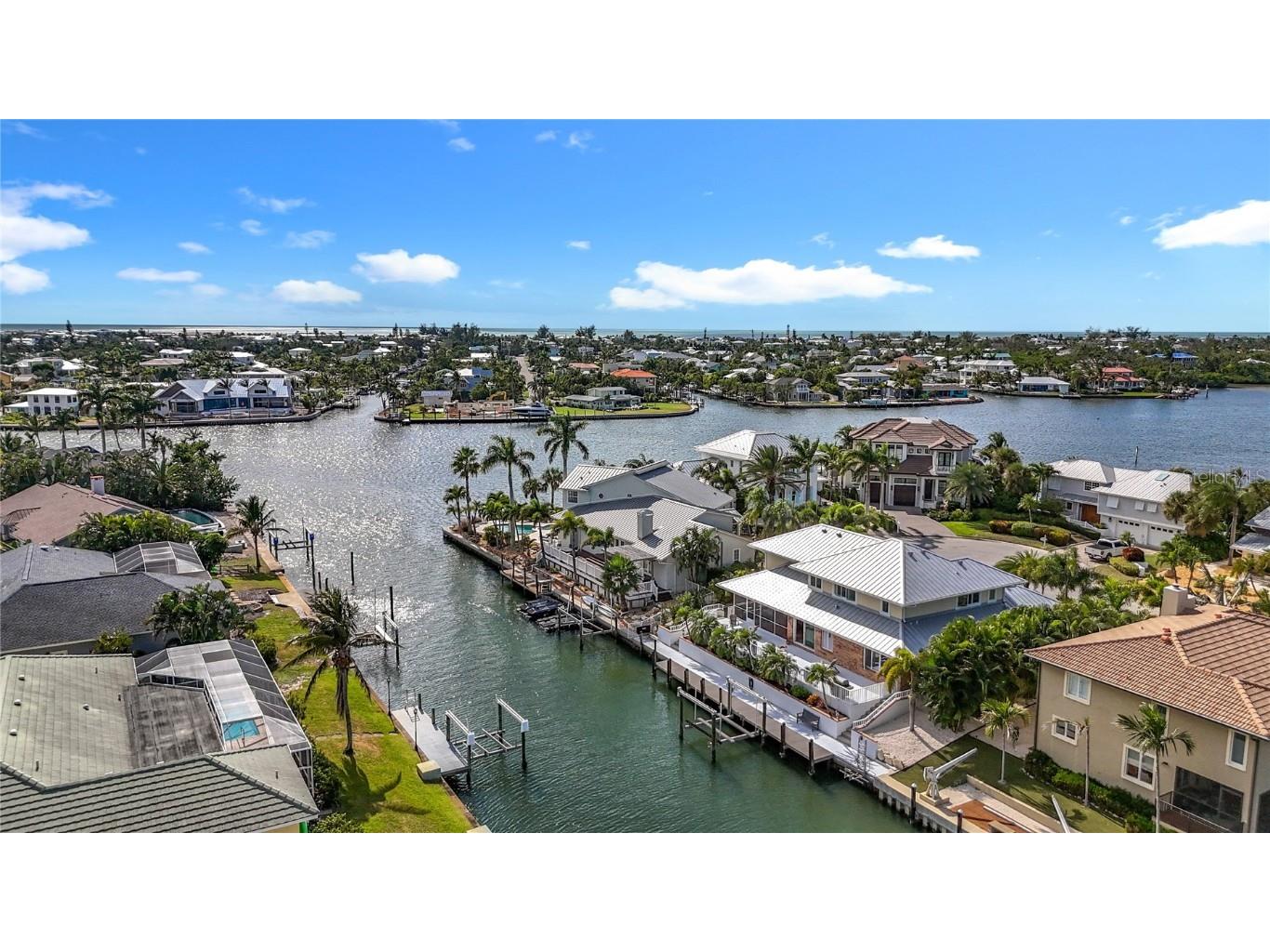 620 North Point Drive Holmes Beach FL 34217 - BIMINI BAY ANNA MARIA SOUND A4670040 image66